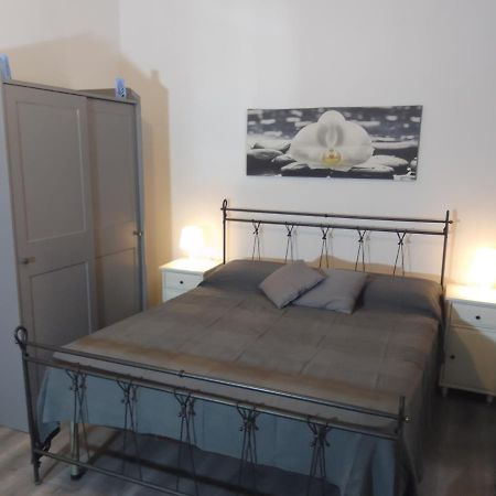 La Storica Apartment Napoli Exterior foto